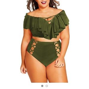 Women’s plus size bathin suit